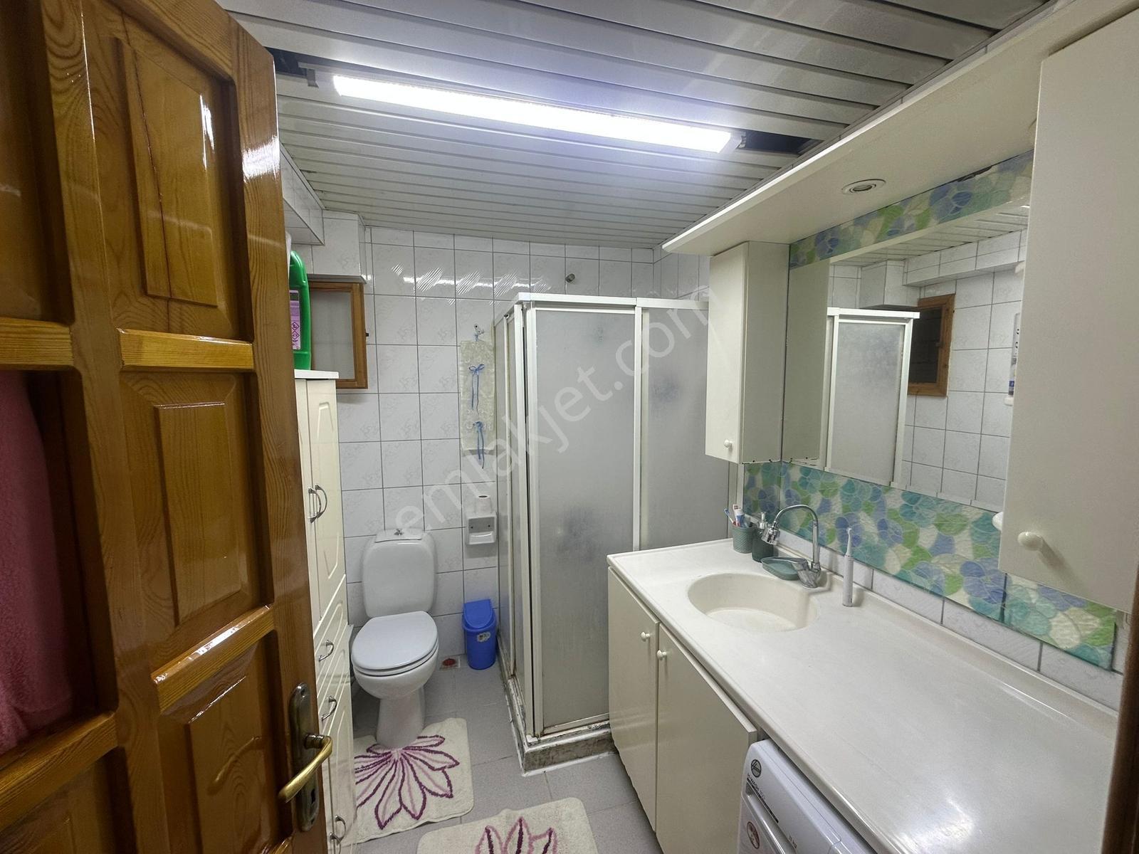 Eski Foça Atatürk Mahallesinde Kiralık 2+1 Daire - Görsel 17