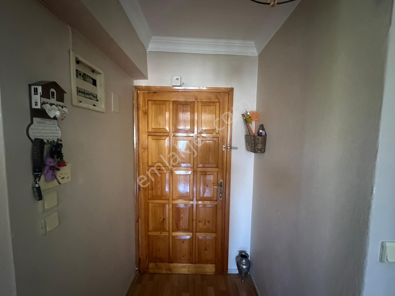 Eski Foça Atatürk Mahallesinde Kiralık 2+1 Daire - Görsel 12