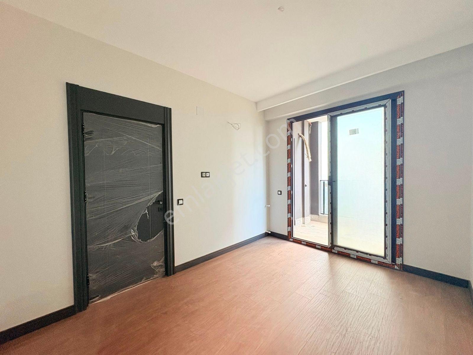Etherealden Çeşmelide,deniz Manzaralı,yakın,lüks,havuzlu Gnş1+1 - Görsel 15