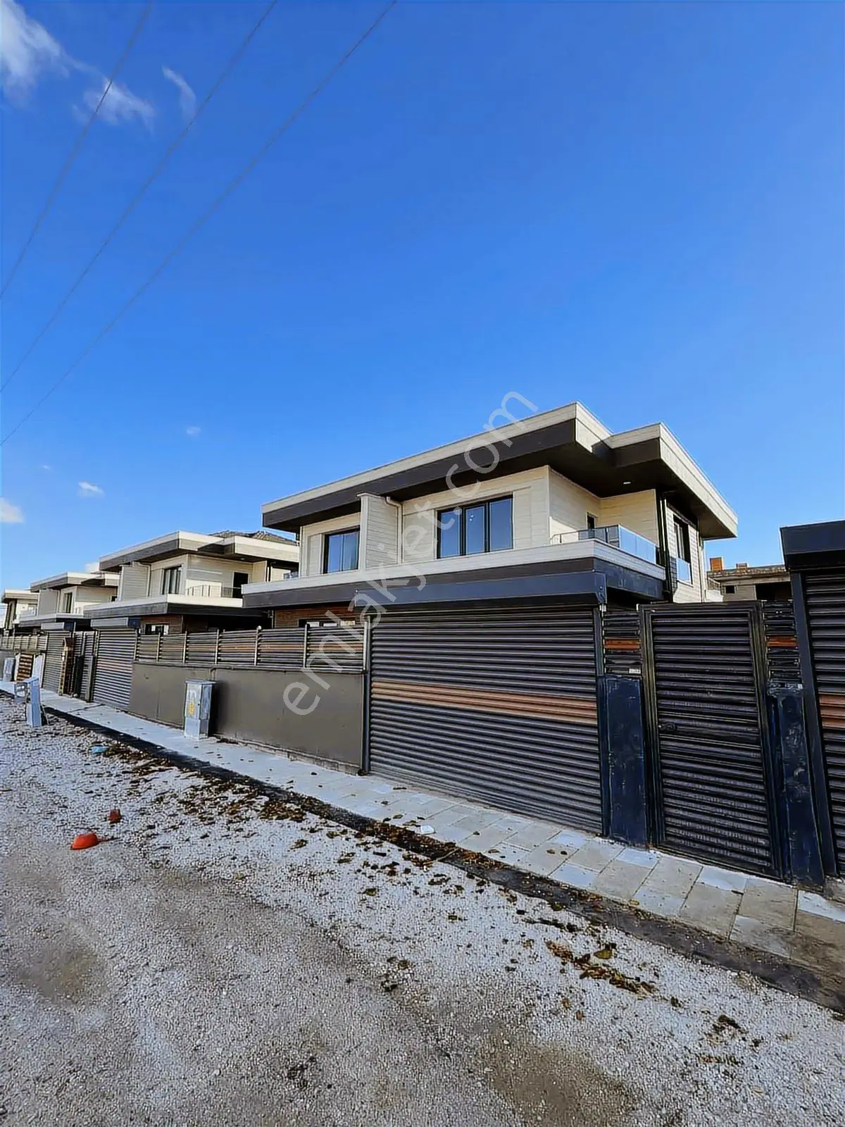 Satılık 150 M2 3+1 Dubleks Villa Geniş Bahçe 197m2 - Görsel 26