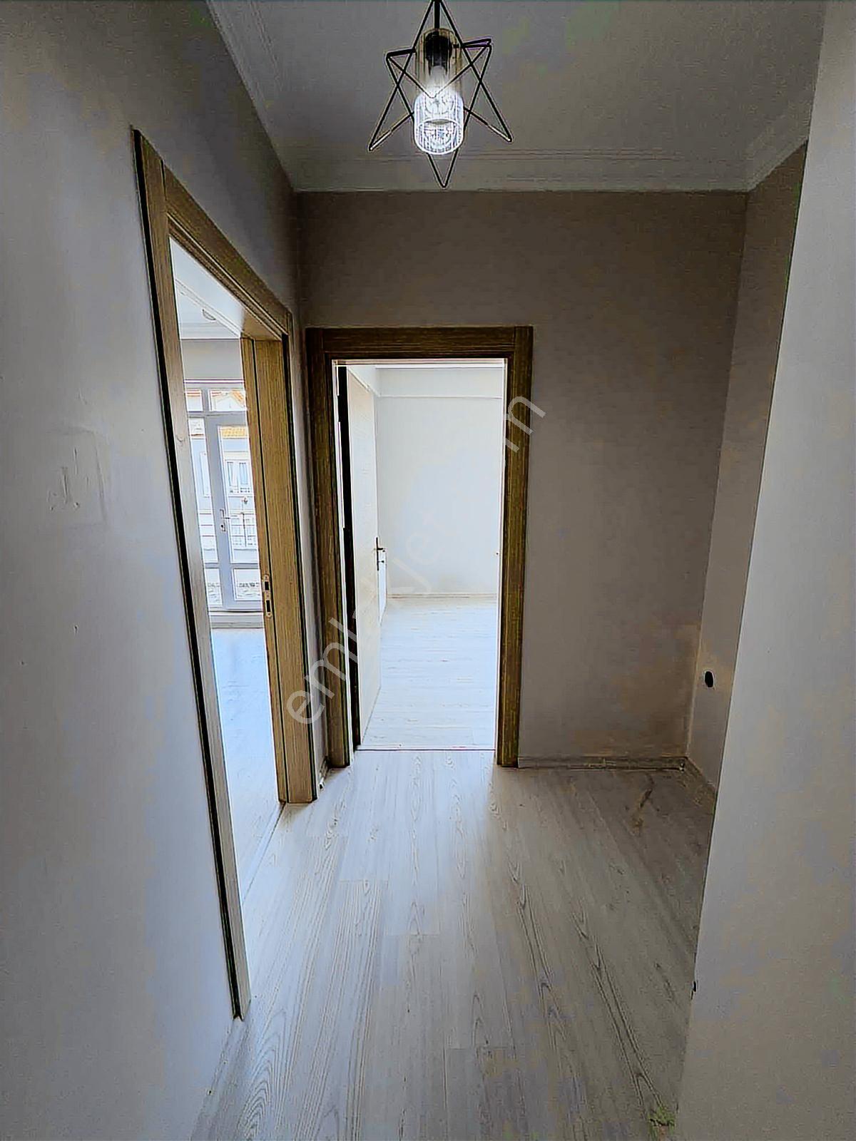 Evim Şirketlerine Uygun Daire Satılık 3+1 165m2 Tapu Teslim - Görsel 15