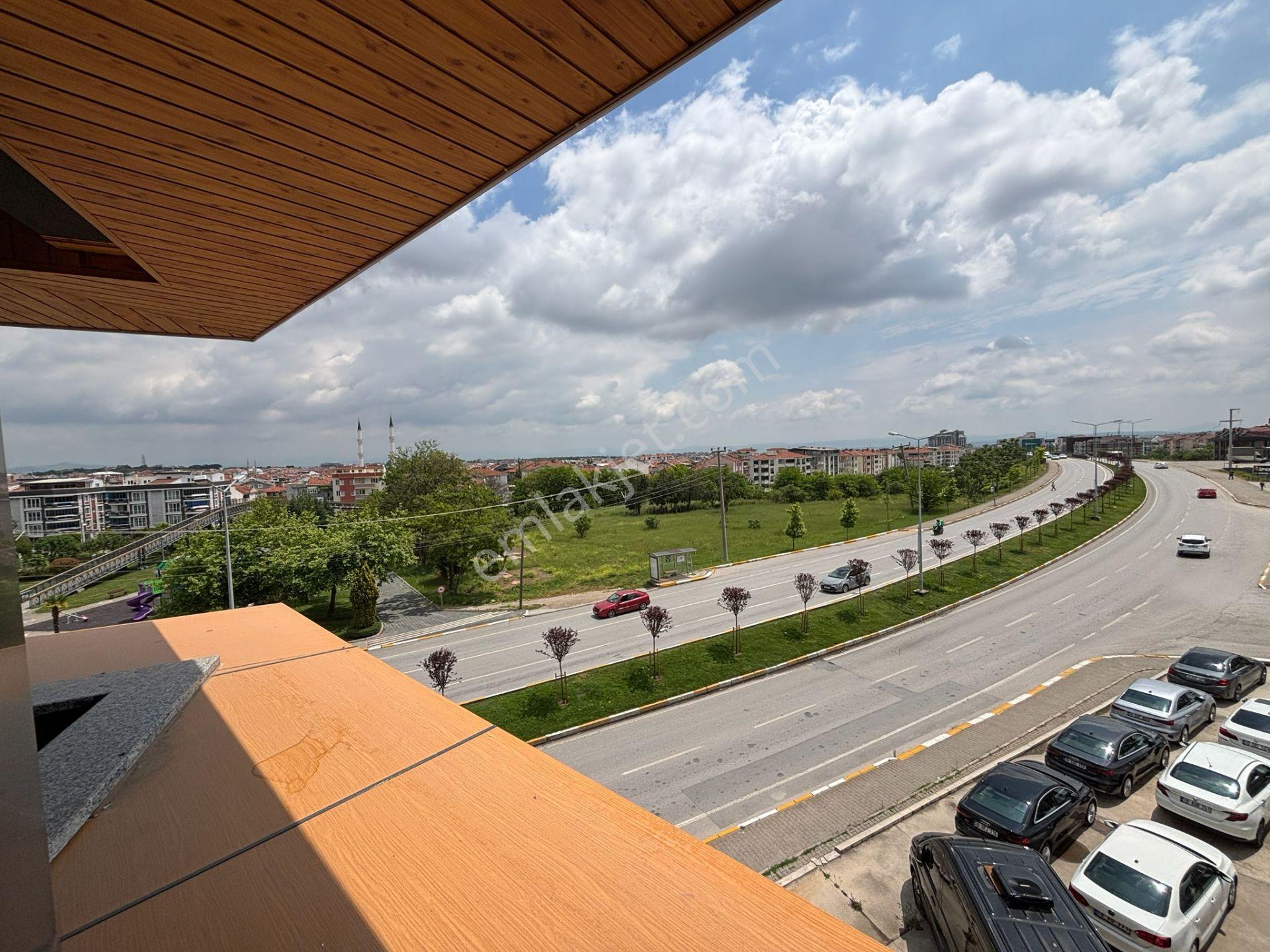 Cb King'den İzmir Yolu Üzeri Ultra Lüks Kiralık Ofisler - Görsel 16