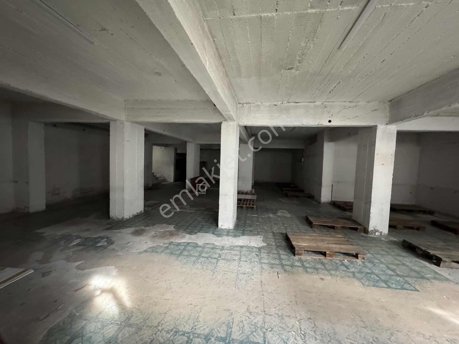 Beka Gayrimenkul'den Arapzade Mahallesinde 500 M² Kiralık Dükkan - Görsel 20