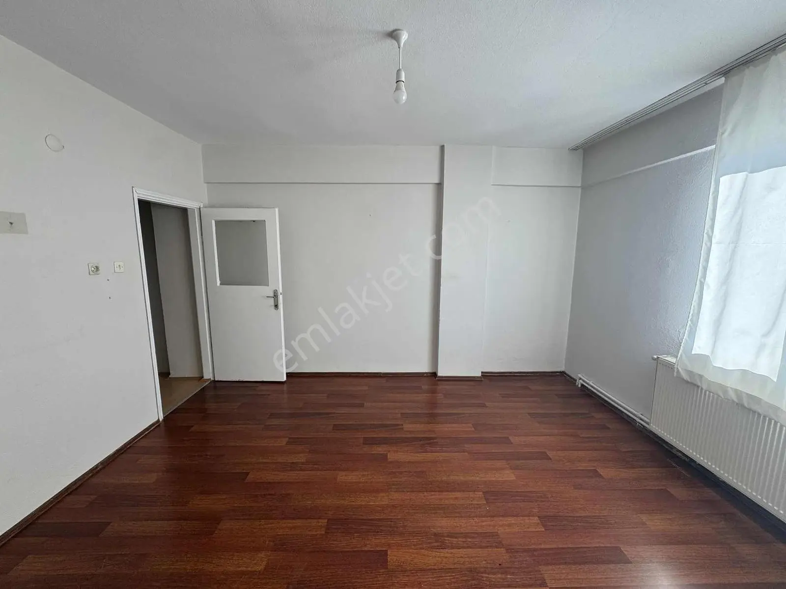 Beka Gayrimenkulden Çarşı Merkezde 3+1 Kiralık Daire - Görsel 2