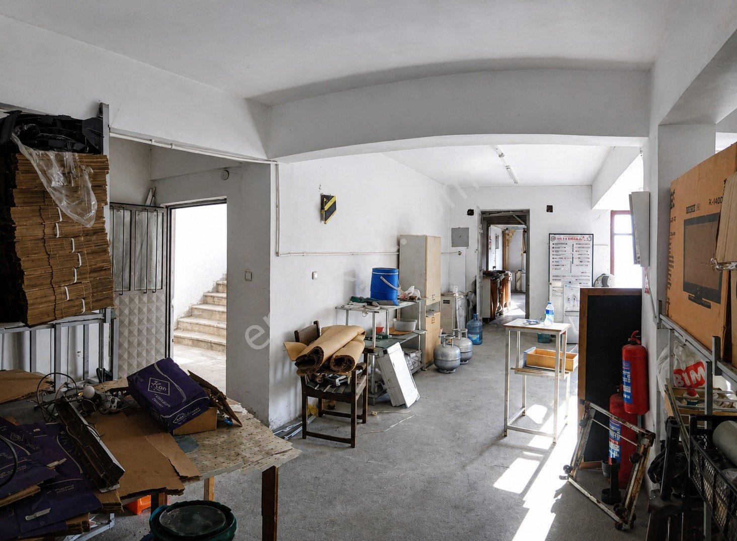 Satılık İmalathane / Depo / Ofis Binası Toplam 450 M2 - Görsel 14