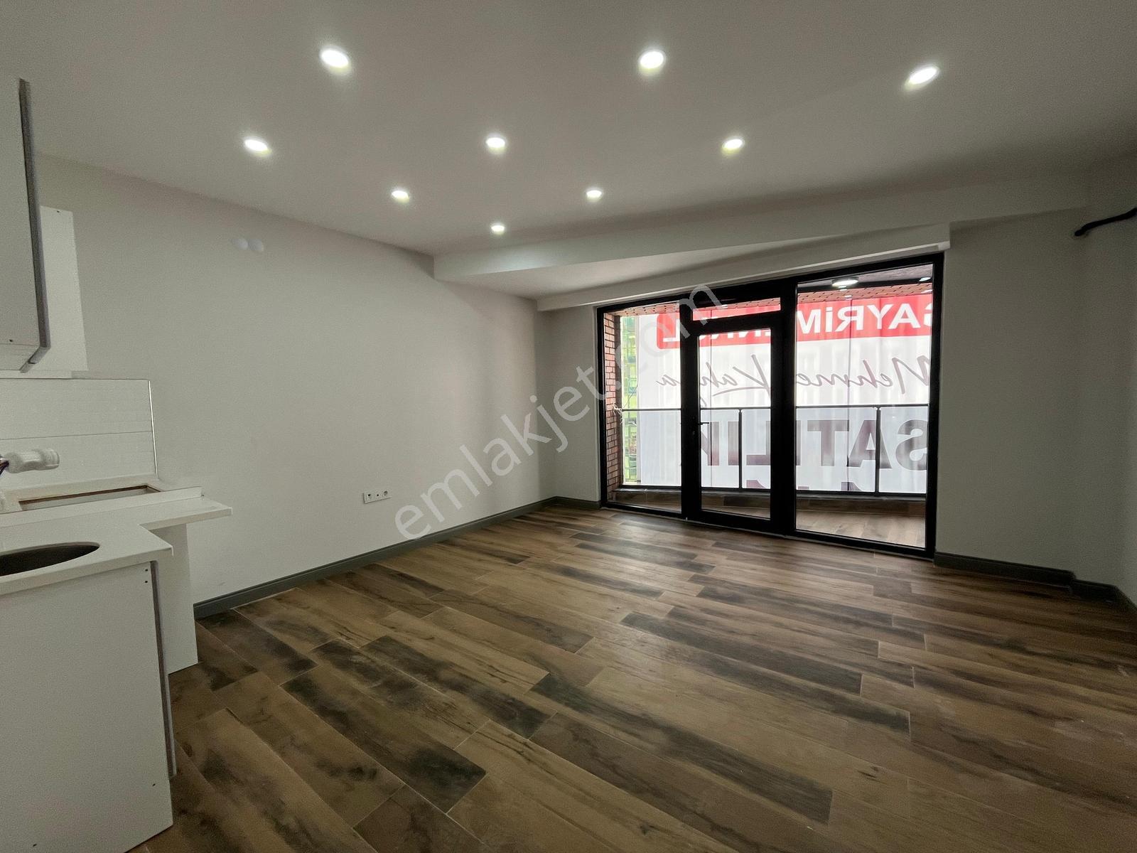Bess'den Yılmaz Büyükerşen Bulvarı Üzeri Kiralık 1+1 Daire - Görsel 3
