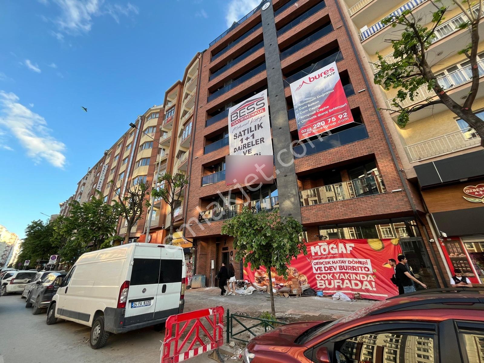 Bess'den Yılmaz Büyükerşen Bulvarı Üzeri Kiralık 1+1 Daire - Görsel 7