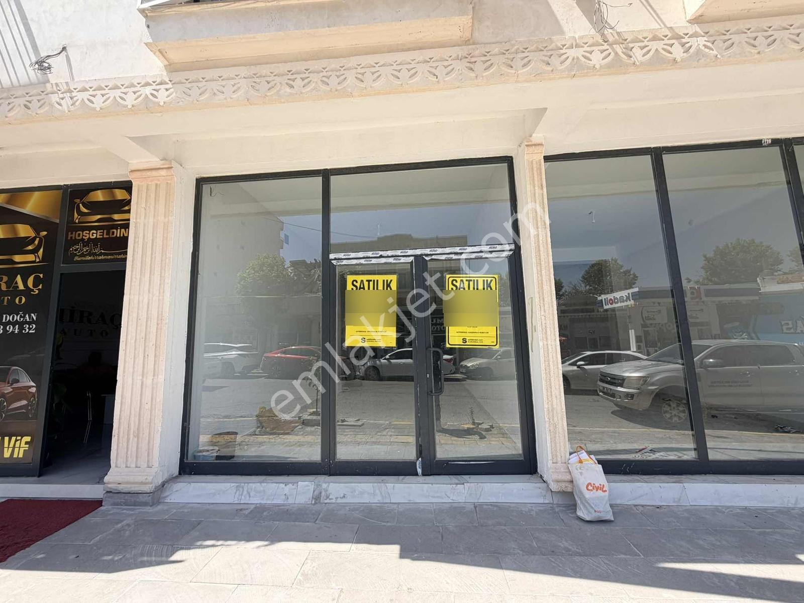 Acar Emlaktan Lozan Cad Üzeri 50m2 Satılık Lüks Dükkan % Mağaza