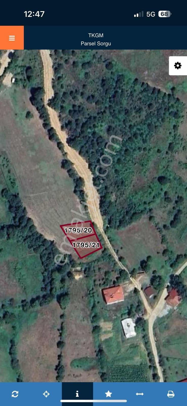 Kırıntı Köyünde Yan Yana 2 Adet İmarlı Varsa