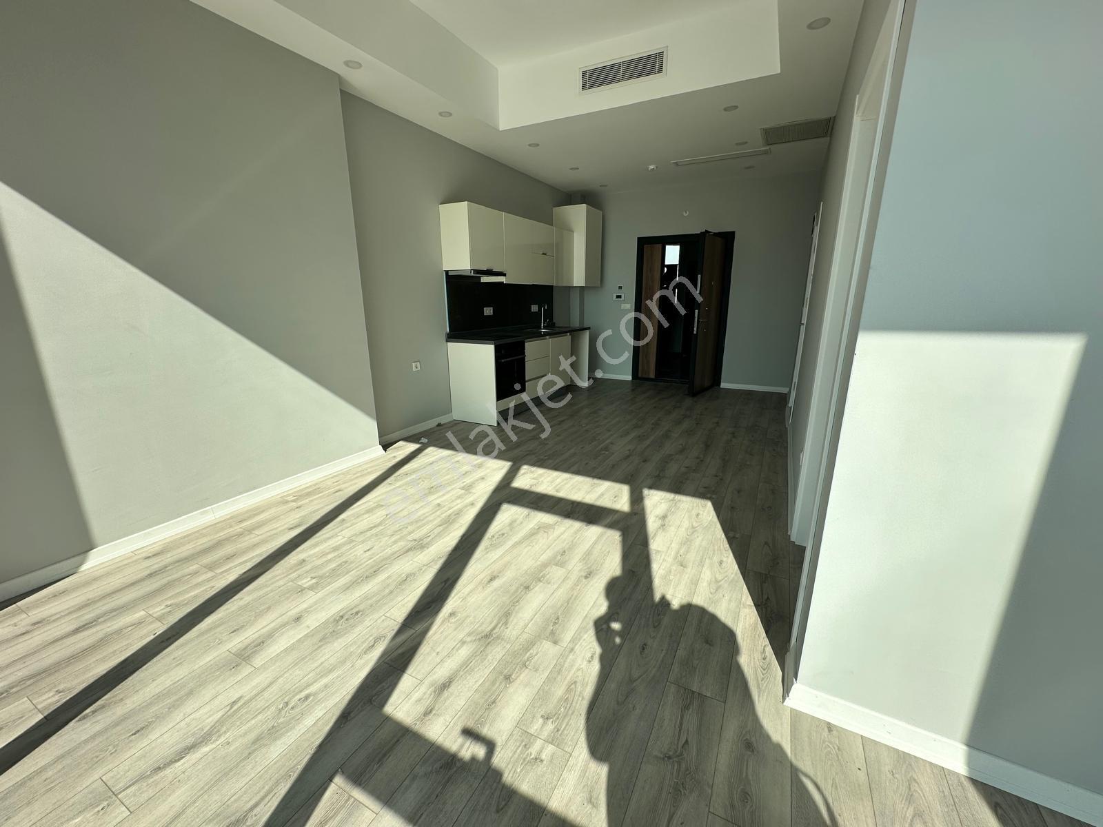 Yek Tower'da Adliye & Metroya 5 Dk Mesafede Prestijli Ofisler !! - Görsel 10