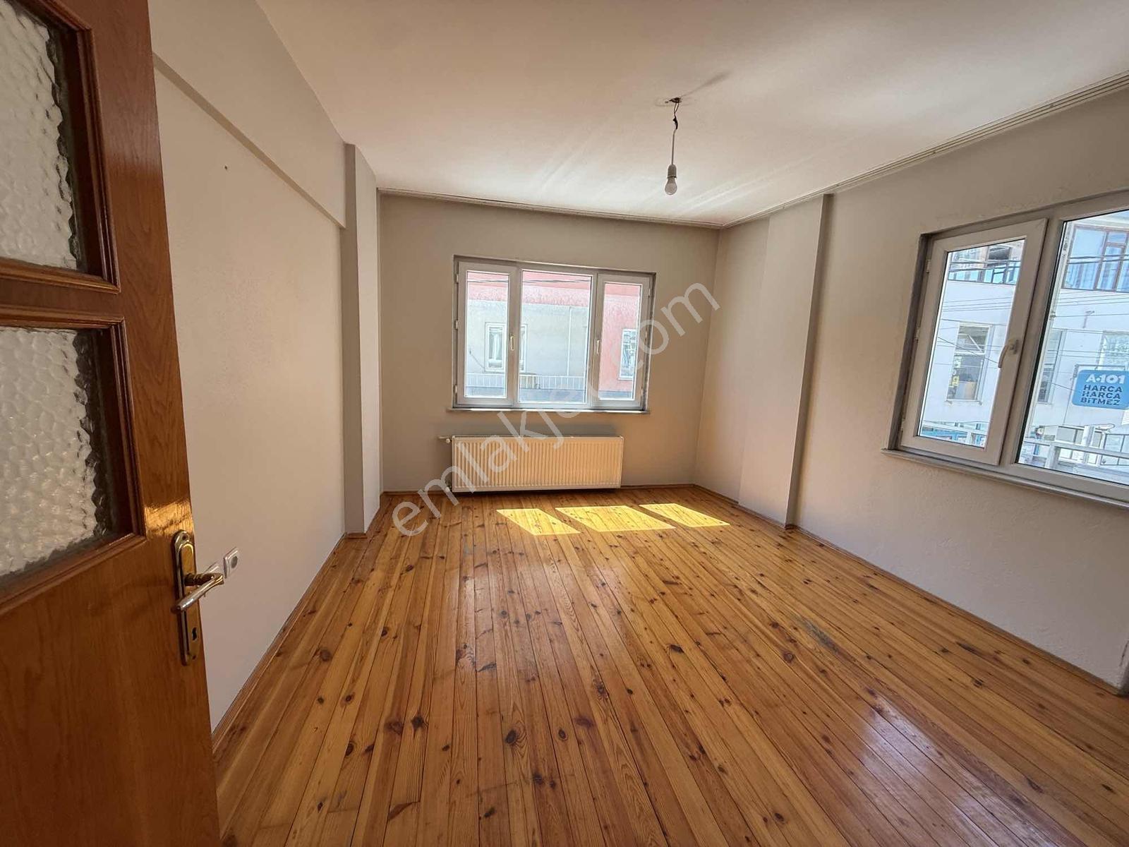 Akram'dan Hamitler De Cadde Üzeri Kiralık Daire - Görsel 11