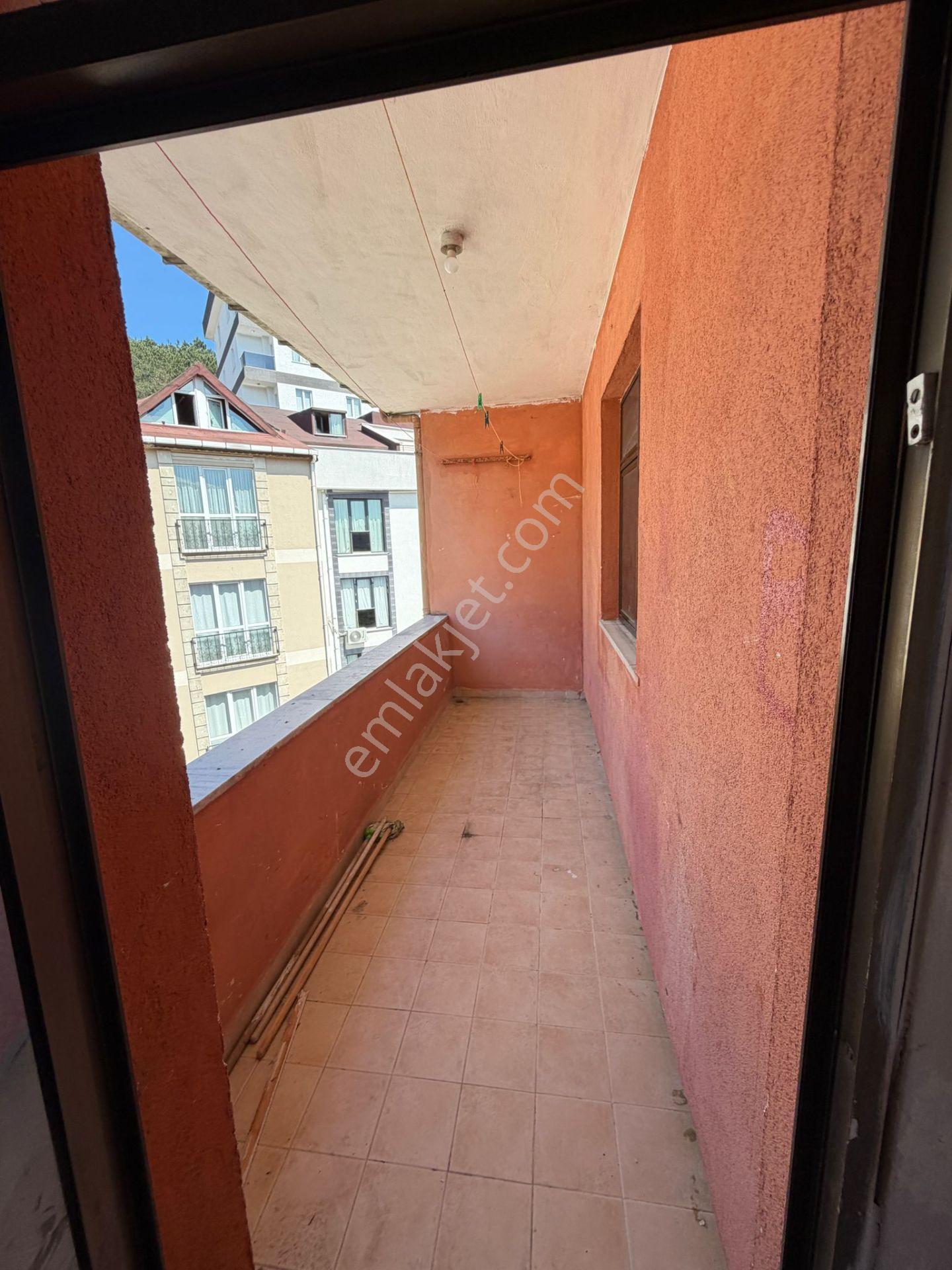 Turgut Reis Mah. Acil Kiralık 2+1 Daire - Görsel 9
