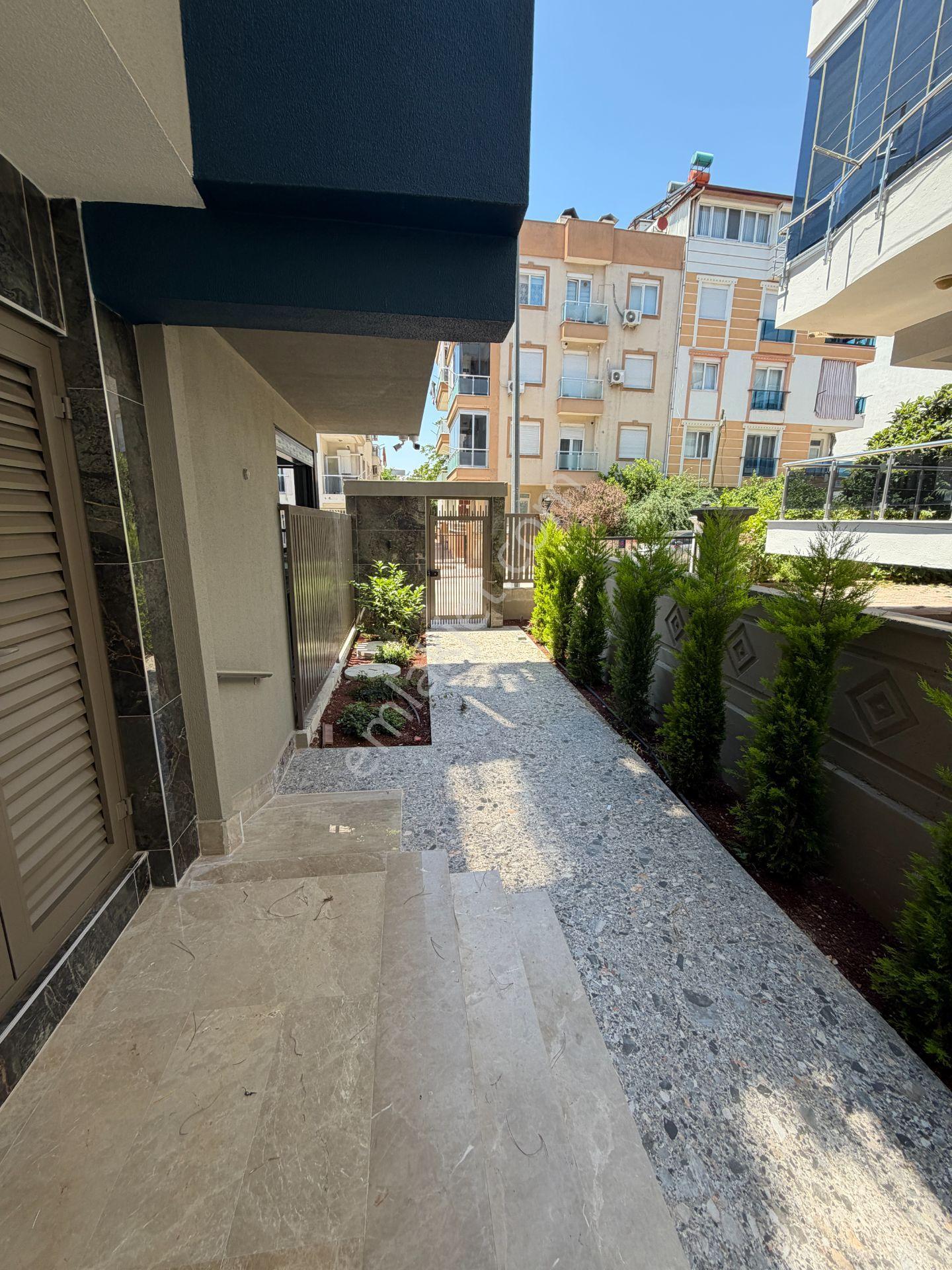 Burhanettin Onat Cad. Arkası Tramvay Yakını Arakat Lüks 1+1 - Görsel 27
