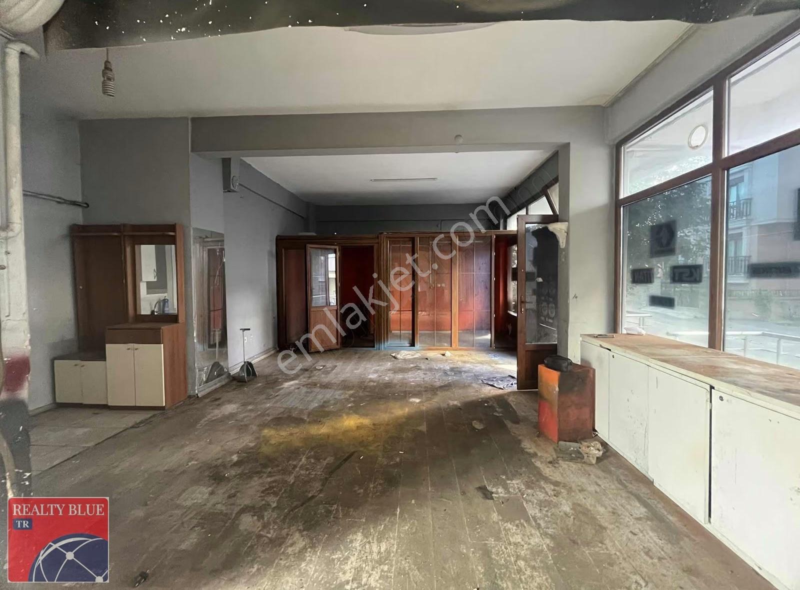 Sgk Yakınında 72 M² + 20 M² Ön Kullanım Alanlı Kiralık Dükkan - Görsel 10