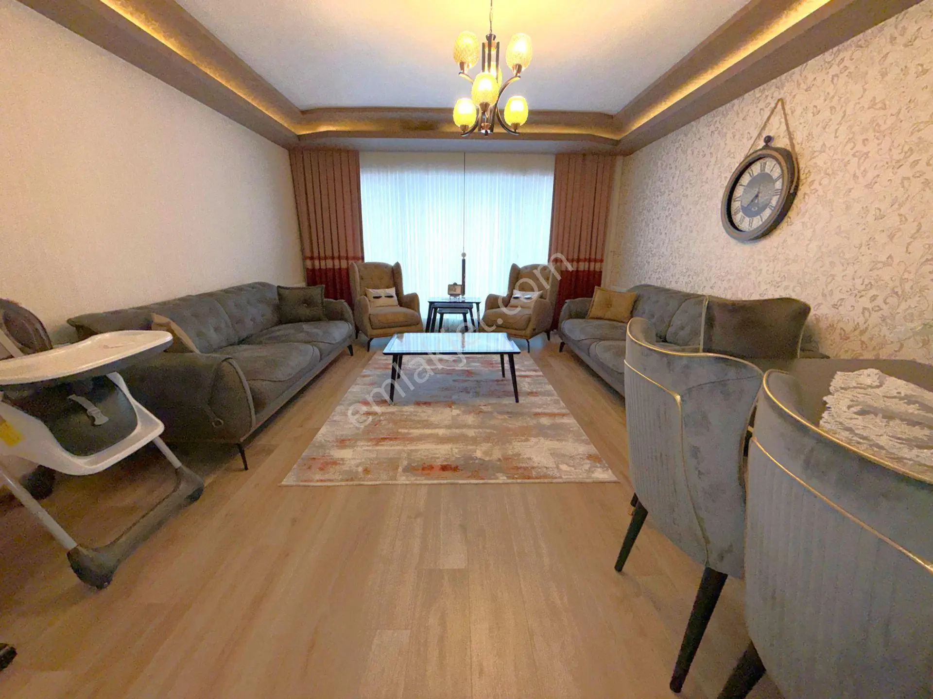 Nam-ak Emlak'tan Full Yapılı Şehir Manzaralı 4+1 Site Dairesi