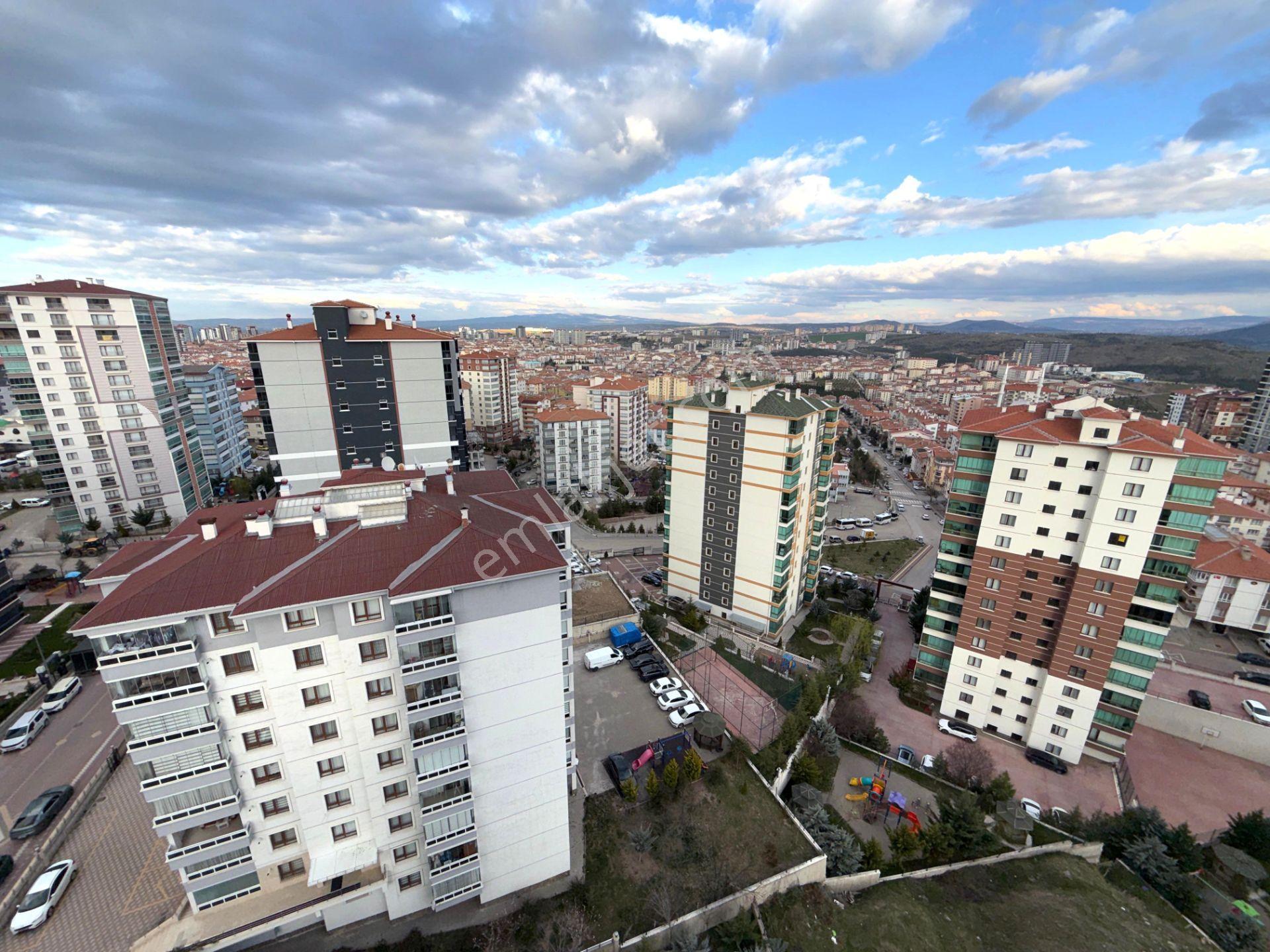 Nam-ak Emlak'tan Full Yapılı Şehir Manzaralı 4+1 Site Dairesi - Görsel 12