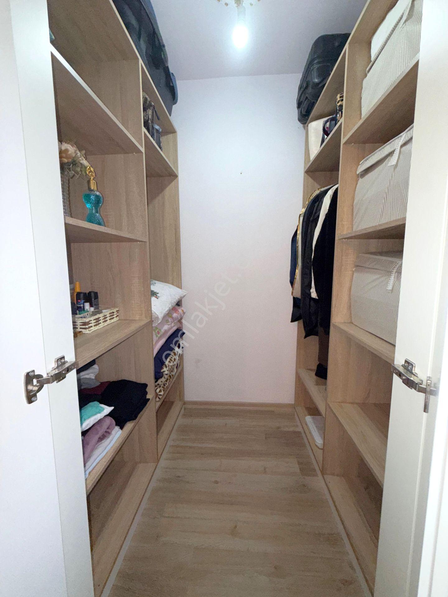Nam-ak Emlak'tan Full Yapılı Şehir Manzaralı 4+1 Site Dairesi - Görsel 24
