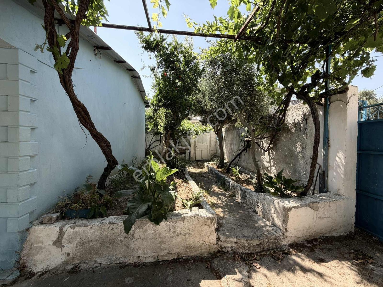 Kuşçuburunda Satılık, Taşınmaya Hazır Eşyalı Müstakil Daire - Görsel 15