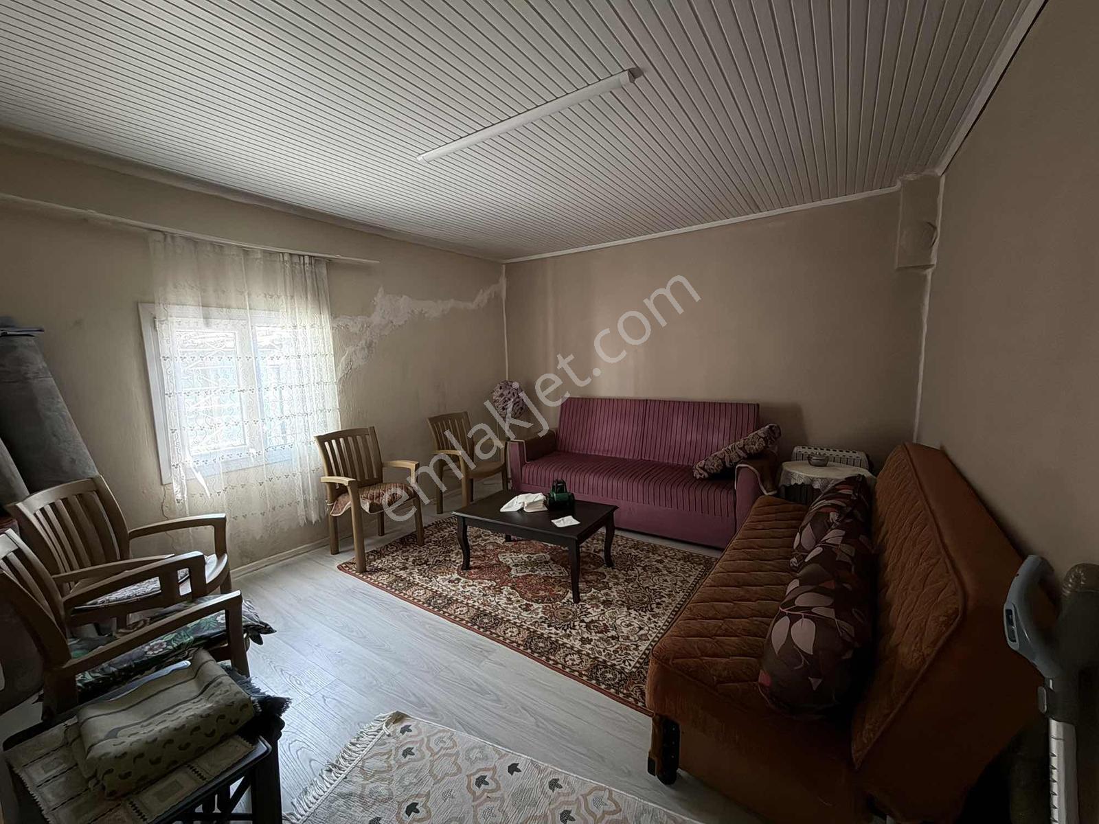 Kuşçuburunda Satılık, Taşınmaya Hazır Eşyalı Müstakil Daire - Görsel 11