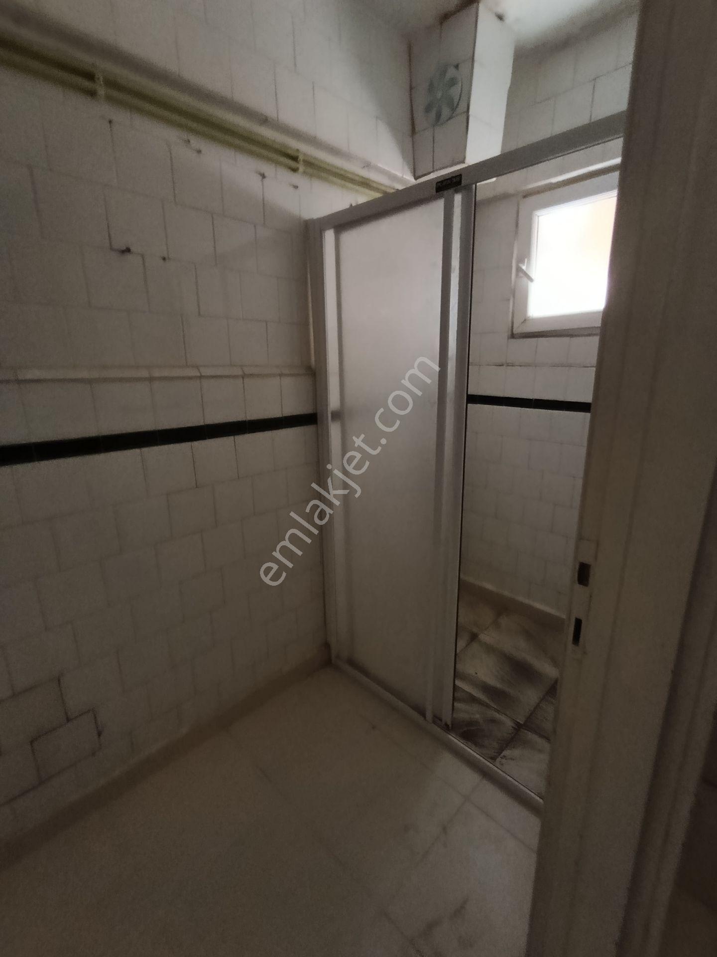 Gemlik Hisar Mah.de Kiralık Daire 2+1 Teraslı Deniz Şehir Manzaralı - Görsel 25