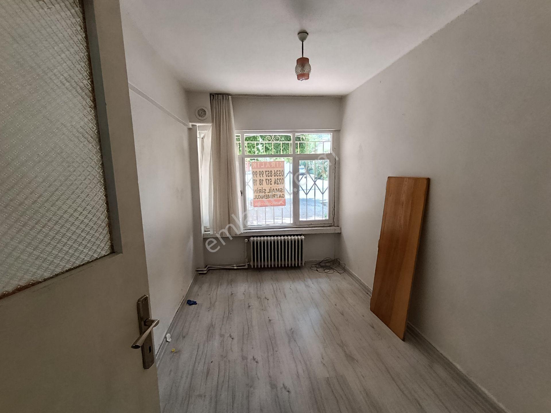 Gemlik Hisar Mah.de Kiralık Daire 2+1 Teraslı Deniz Şehir Manzaralı - Görsel 20