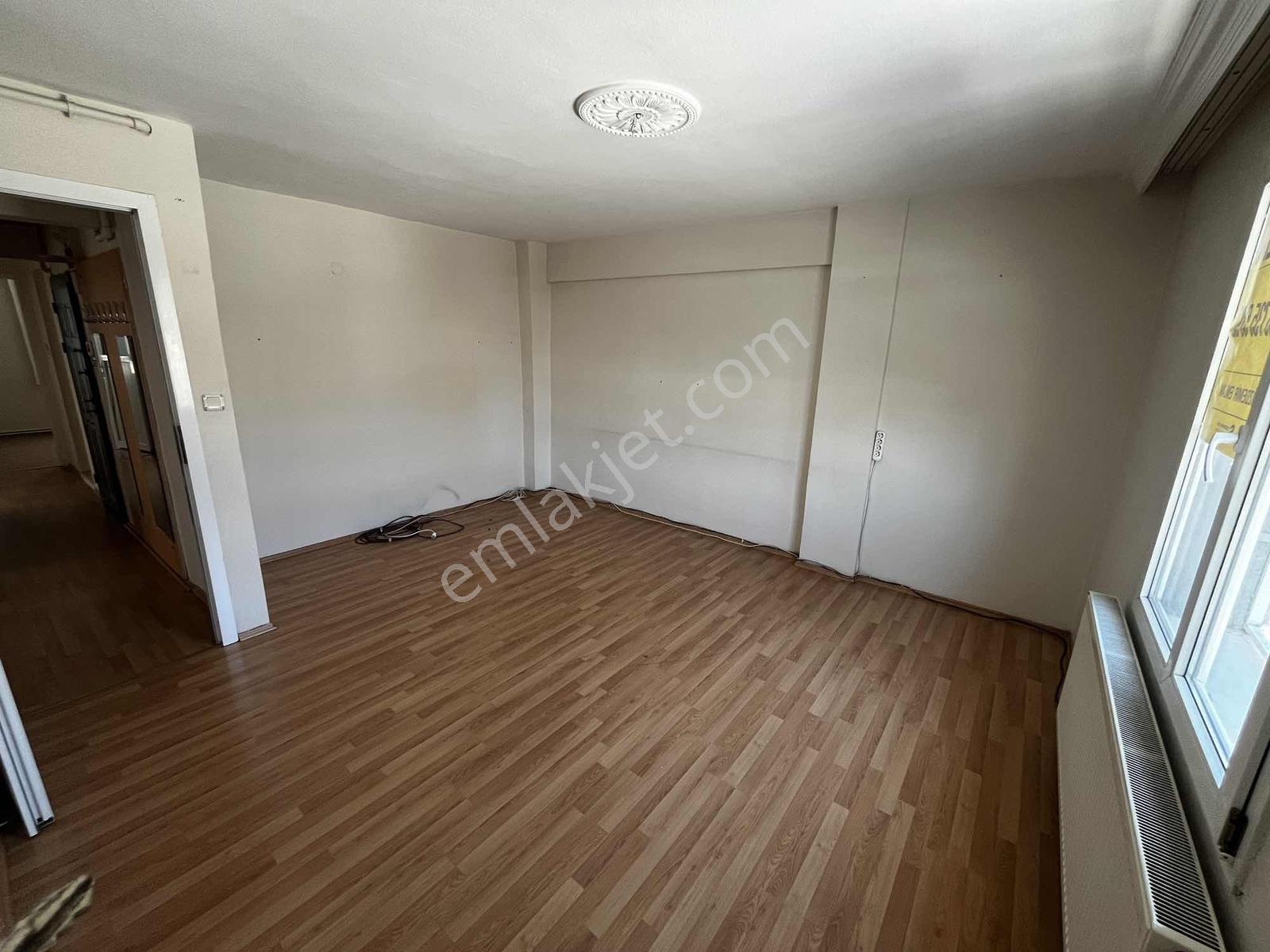 Şirinyer Merkez'de 3+1 Önü Açık Üç Cepheli Köşe Kiralık Daire - Görsel 7