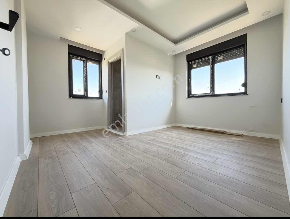 2+1_sıfır_asansörlü_ultra_lüks_ayrı_mutfaklı_kullanışlı_!! - Görsel 8