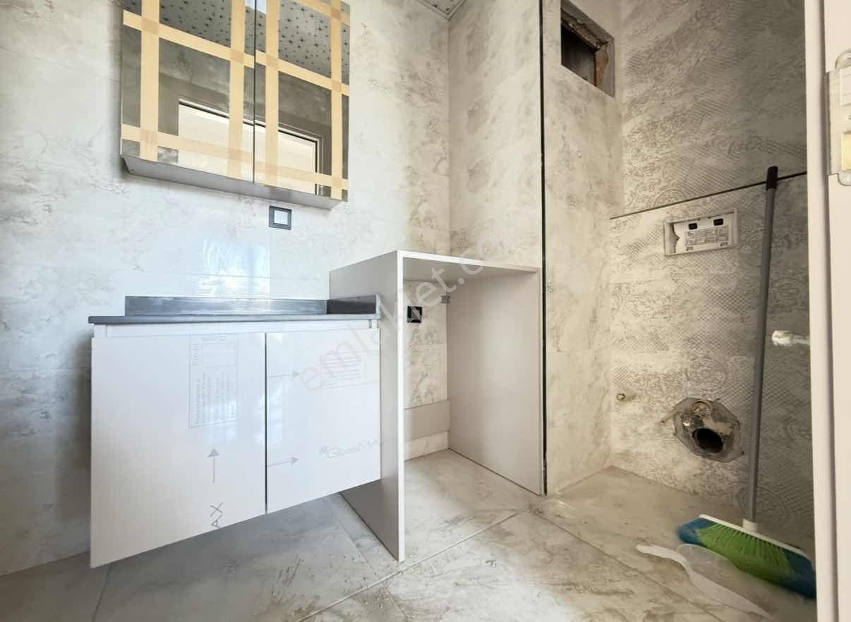 2+1_sıfır_asansörlü_ultra_lüks_ayrı_mutfaklı_kullanışlı_!! - Görsel 15
