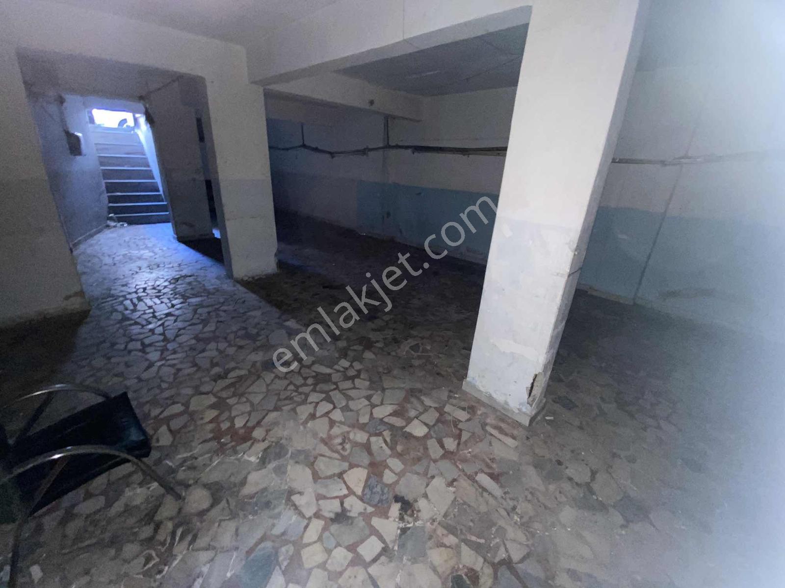 Esenler Ninehatunda 130m2 Kiralık Dükkan - Görsel 5