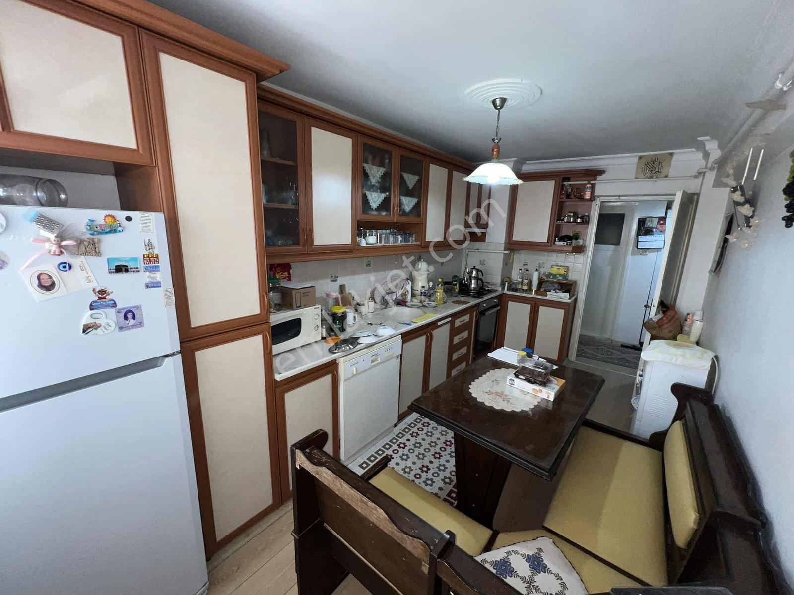 Türker Emlak 3+1 120 M2 Doğalgazlı Bakımlı Ulu Cami Yakını - Görsel 16