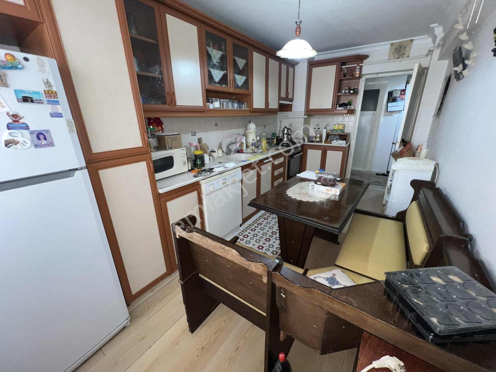 Türker Emlak 3+1 120 M2 Doğalgazlı Bakımlı Ulu Cami Yakını - Görsel 17