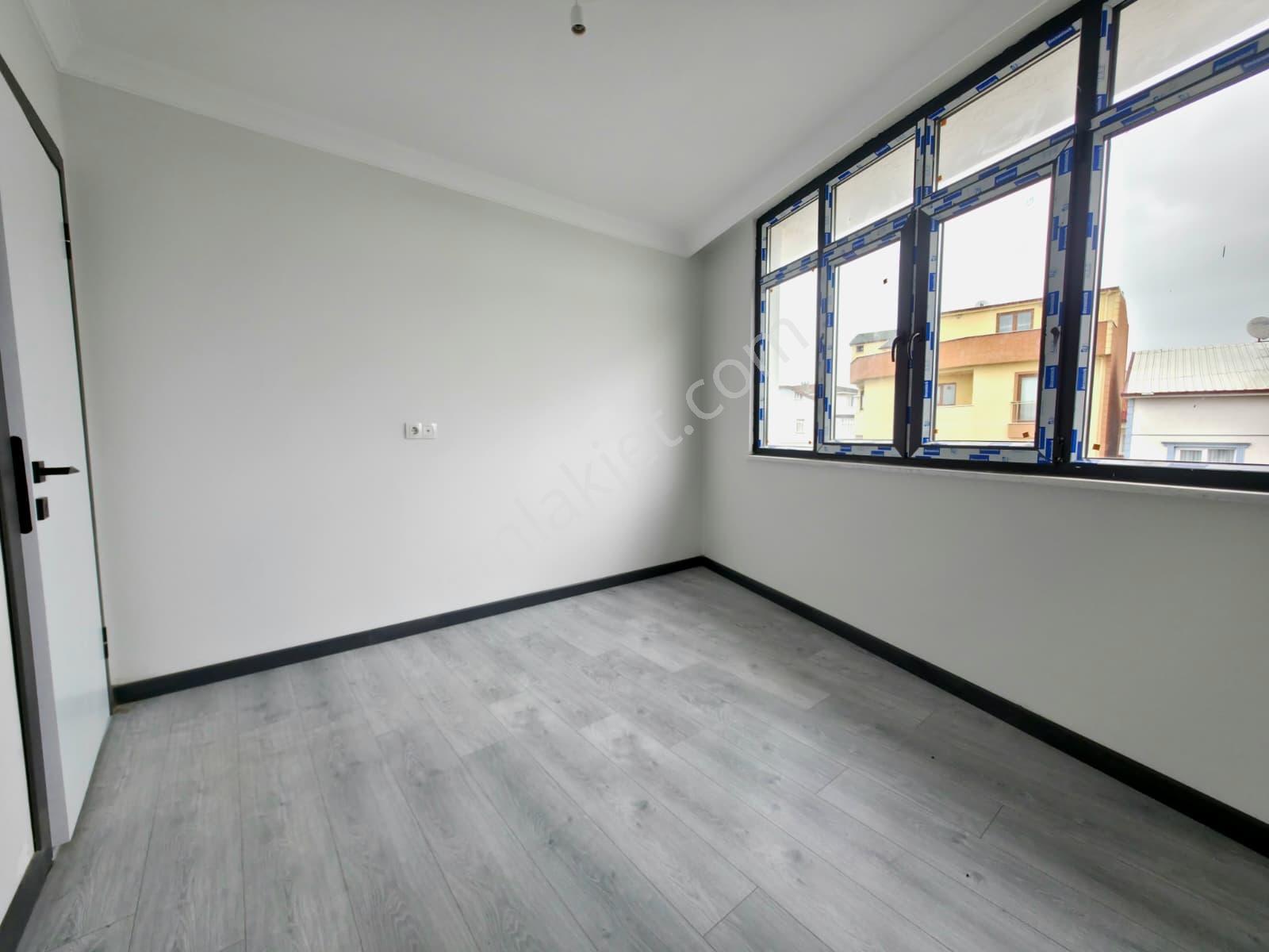 Kozanovadan Salı Pazarı Caddesine Cephe 3+1 Satılık Sıfır Arakat - Görsel 12