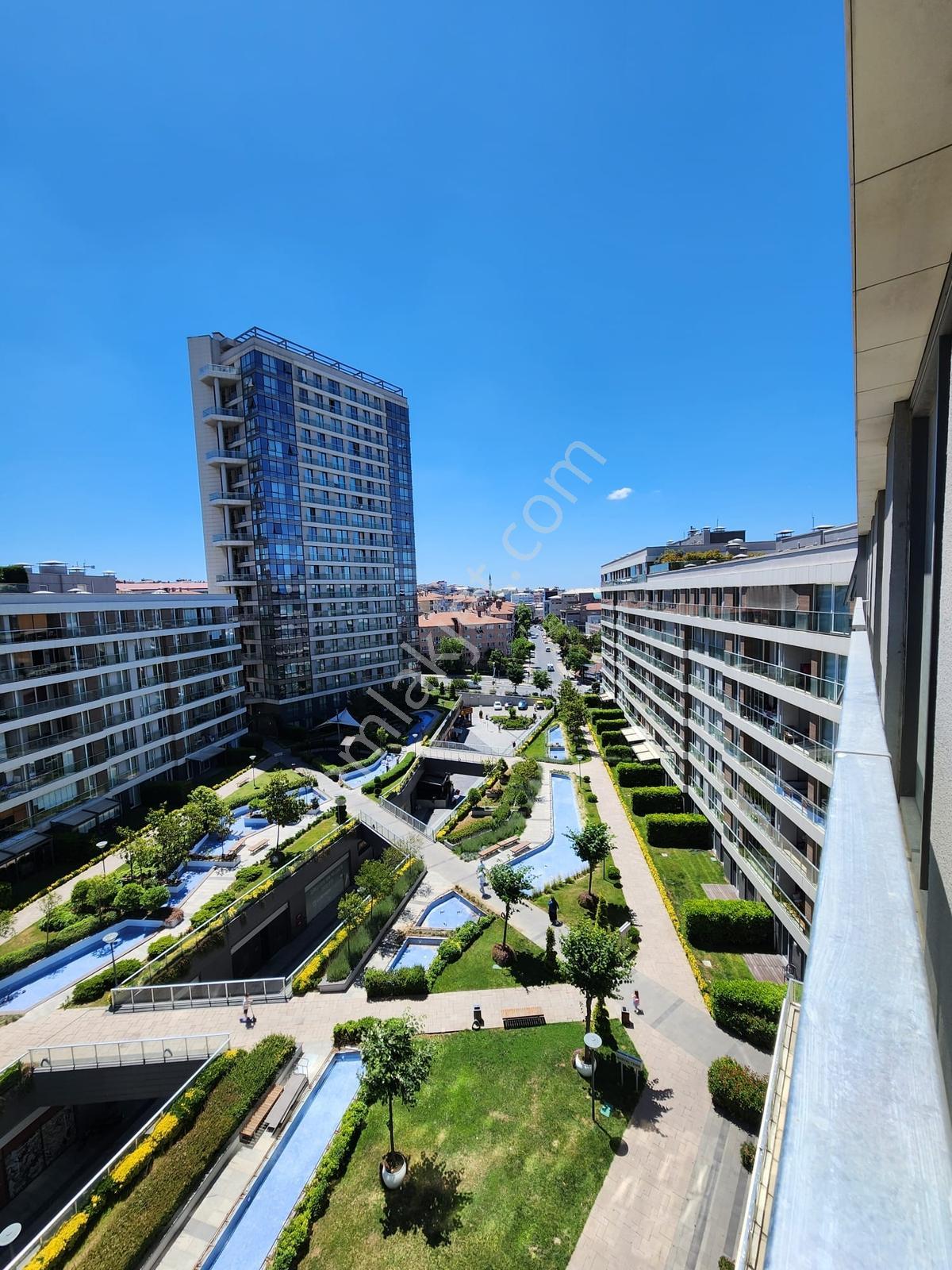 Sur Yapı Corridor'da Satılık Büyük Tip 1+1 Daire - Görsel 2