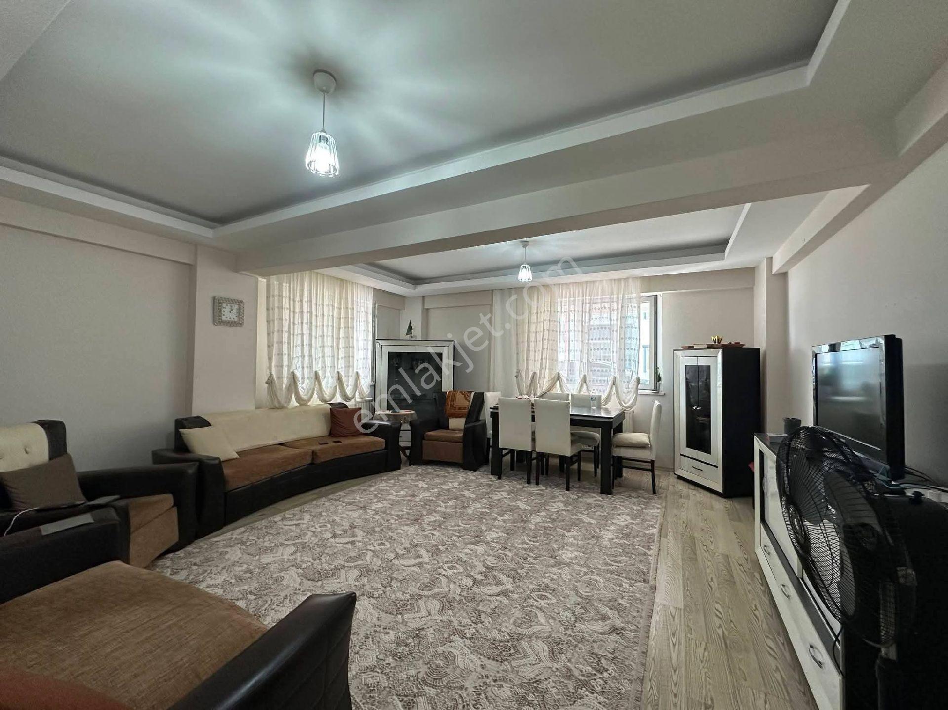 Samsun Atakum İstiklal Mahallesi'nde Kat Tapulu Giriş Kat 2+1 Satılık Daire - Görsel 9
