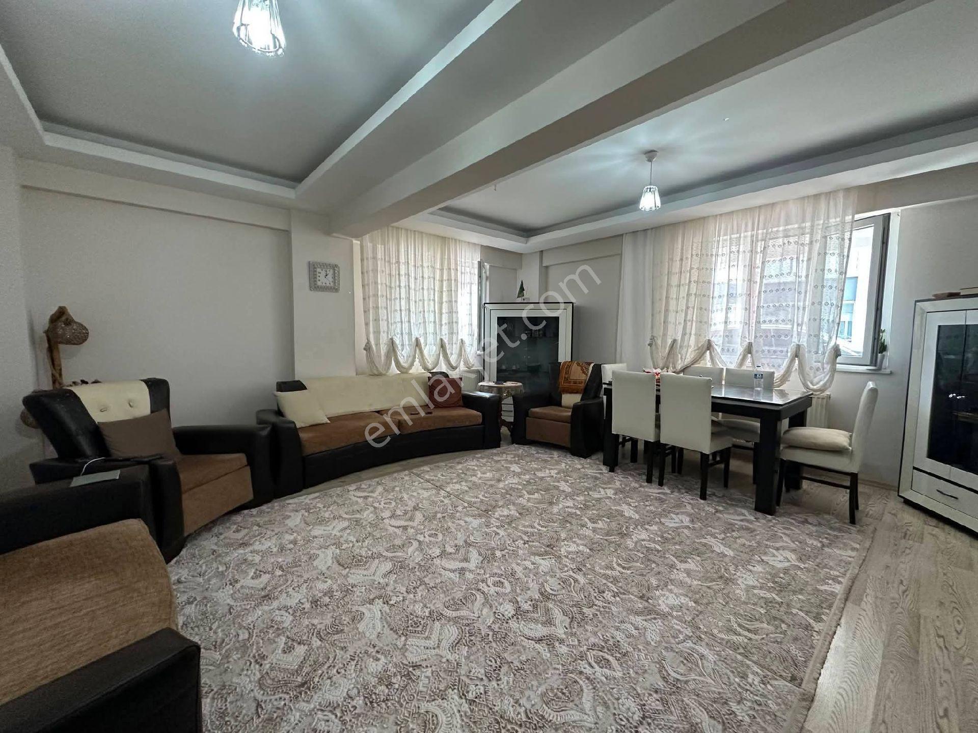 Samsun Atakum İstiklal Mahallesi'nde Kat Tapulu Giriş Kat 2+1 Satılık Daire - Görsel 5