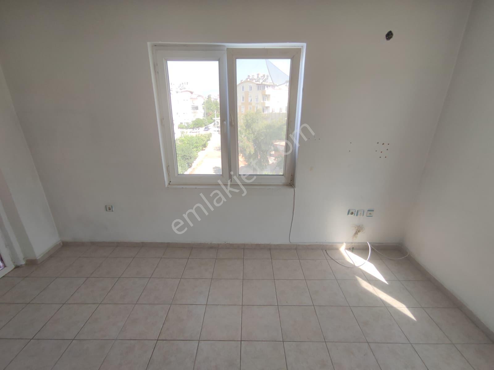 Antalya Kepez Yeşilyurtta Kiralık 1+1 Katta Daire No:20648 - Görsel 28