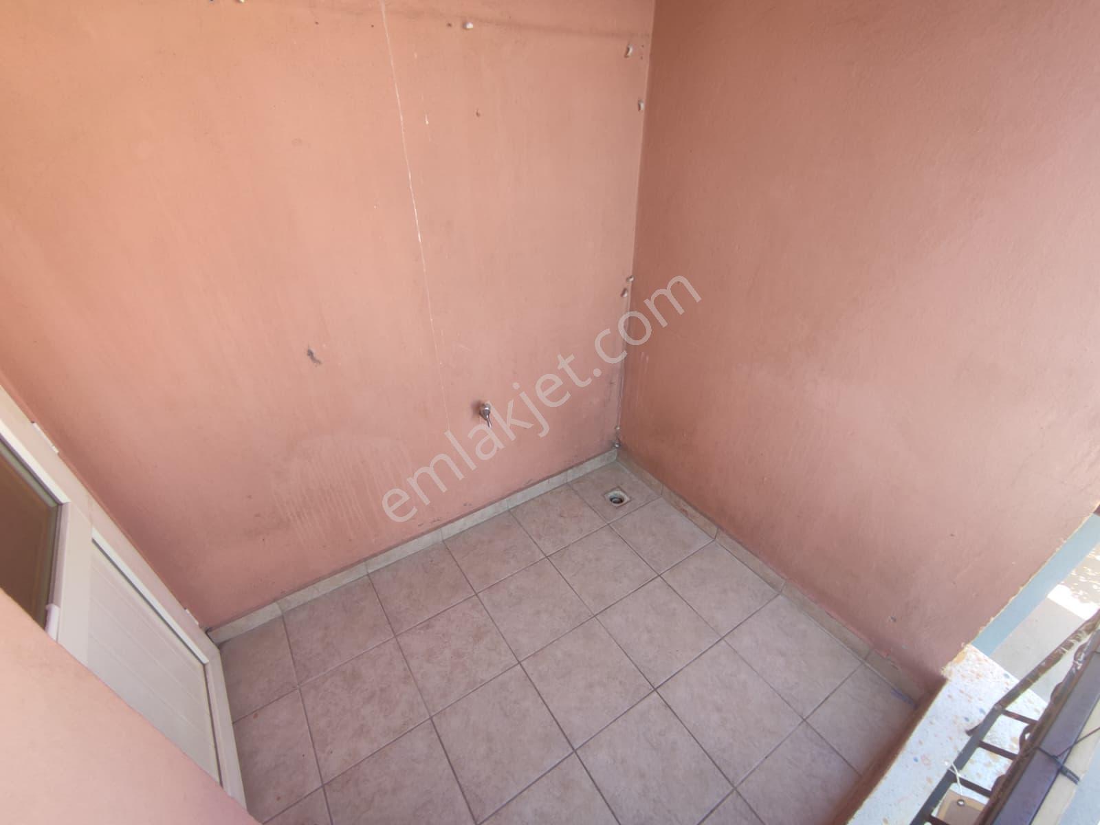 Antalya Kepez Yeşilyurtta Kiralık 1+1 Katta Daire No:20648 - Görsel 5