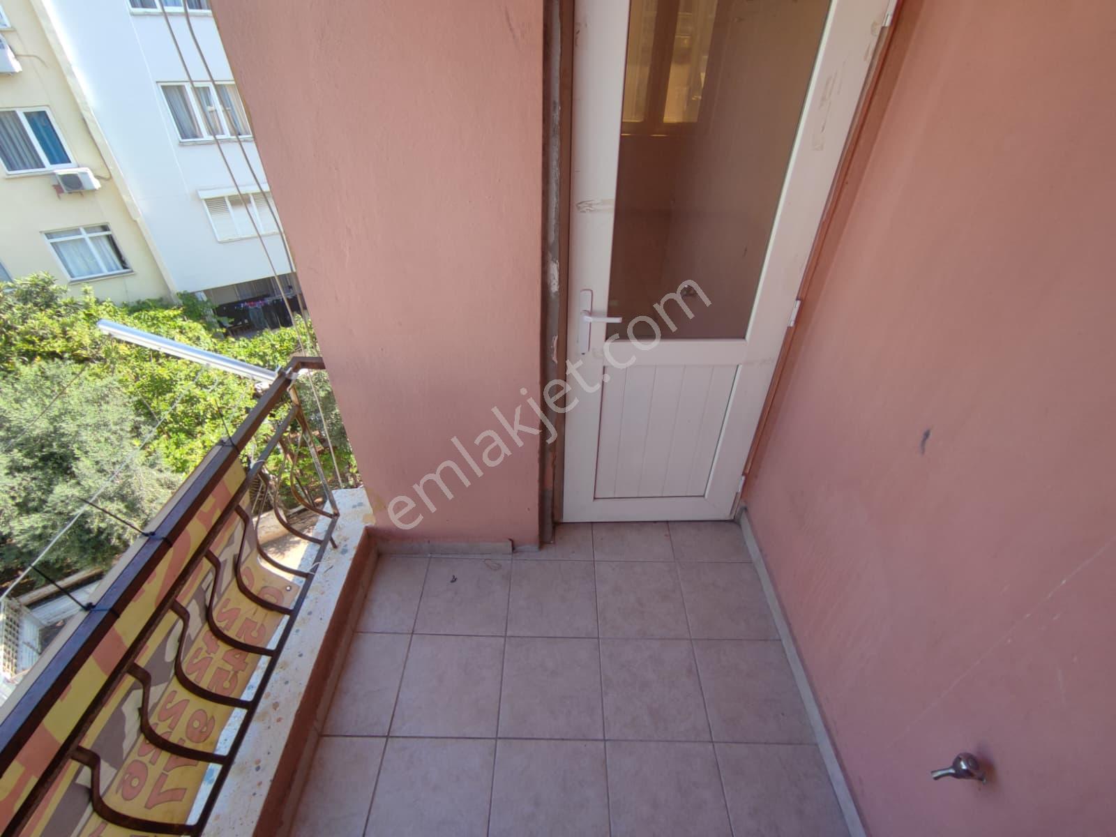 Antalya Kepez Yeşilyurtta Kiralık 1+1 Katta Daire No:20648 - Görsel 4