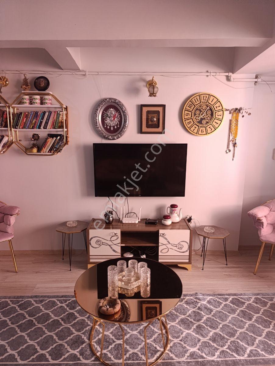 4. Levent Metro'ya 1 Dakika 1+1 Eşyalı Kiralık Daire - Görsel 2