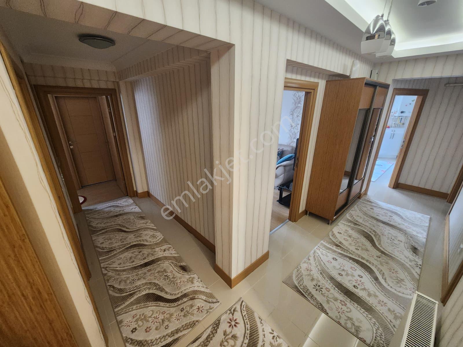 Yozgat Bulvarı Yakını Ankara Manzaralı Ful Eşyalı Kiralık Daire - Görsel 17