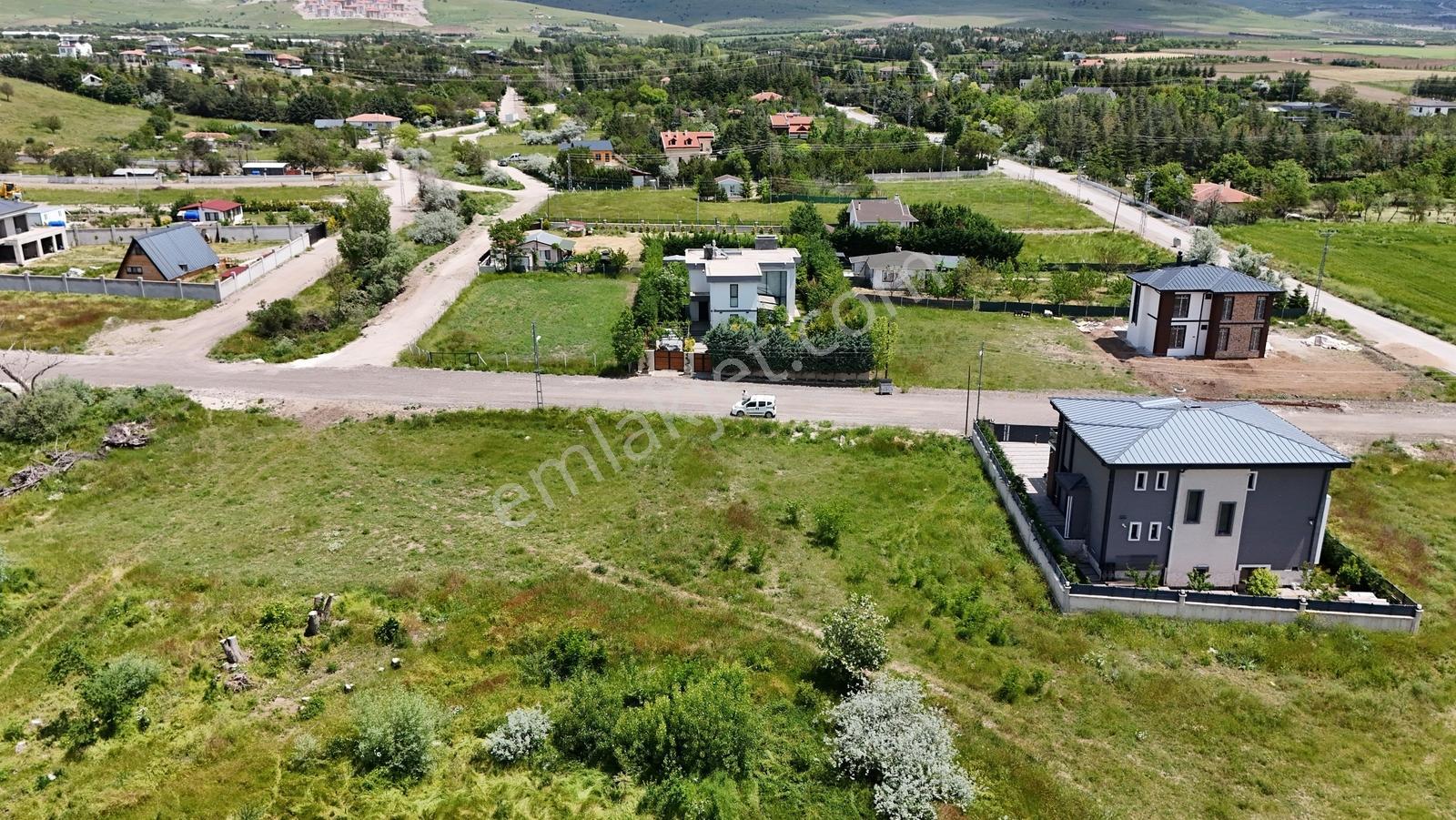 Gölbaşı Karaoğlan 500m2 0.50 Emsal Cadde Cepheli Mükemmel Arsa - Görsel 17