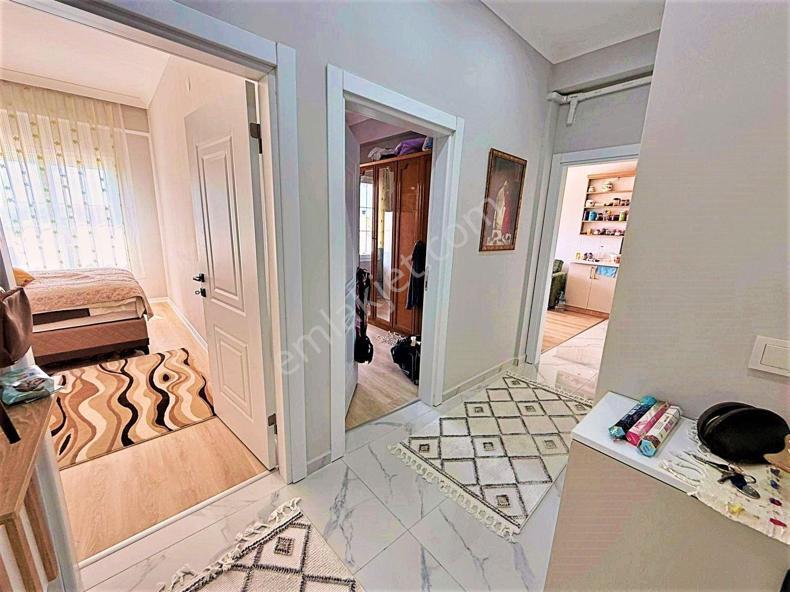 Edremitte Gültaş Emlaktan Satılık 2+1 Yep Yeni Doğalgazlı Daire Fırsatı Kaçmaz! - Görsel 8