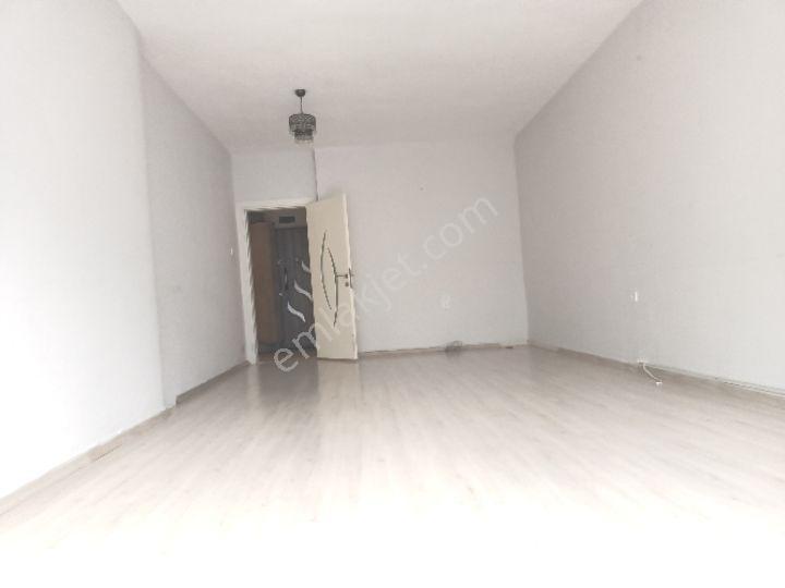 Harika Lokasyonda Bakımlı Kiralık Daire - Görsel 4