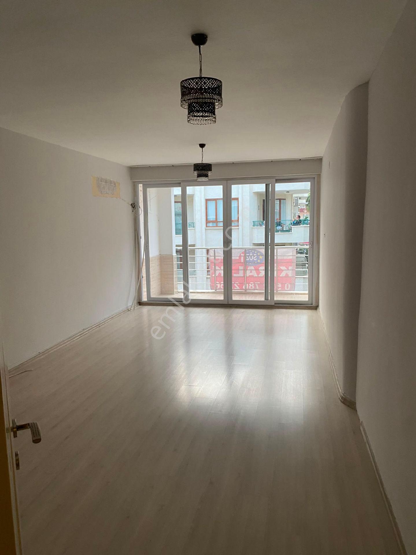 Harika Lokasyonda Bakımlı Kiralık Daire - Görsel 11