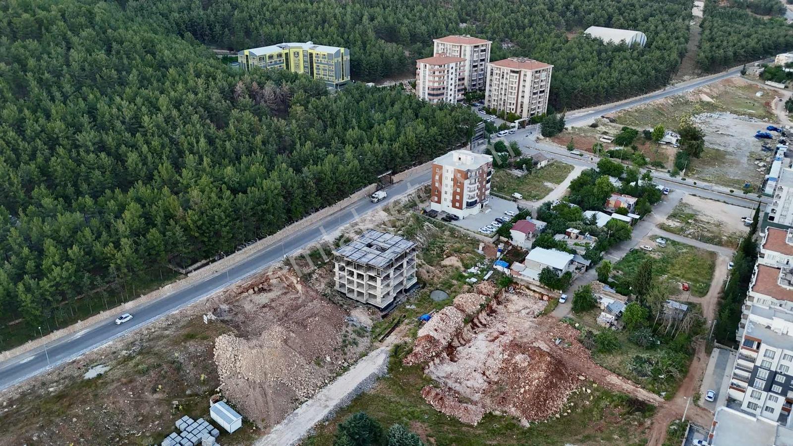 Cumhuriyet Mahallesin'de Satılık 1510 M² Müstakil Tapulu Arsa - Görsel 11