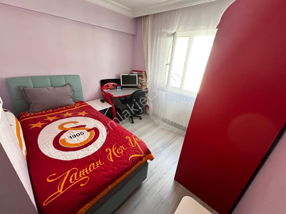 Sincan Osmanlı Mah 3+1 Full Yapılı Site İçinde Ara Katta Daire - Görsel 10