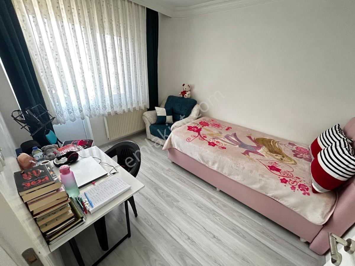 Sincan Osmanlı Mah 3+1 Full Yapılı Site İçinde Ara Katta Daire - Görsel 14