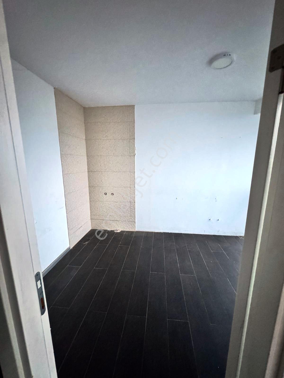 Pendik Aydınlı Cad. Deniz Manzaralı Residence Daireleri 3 Daire - Görsel 25