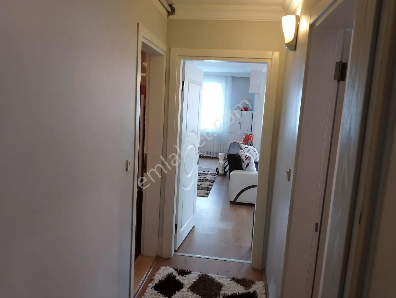 İkiçeşmelik Mah.doğalgazlı Eşyasız Kiralık Daire - Görsel 3