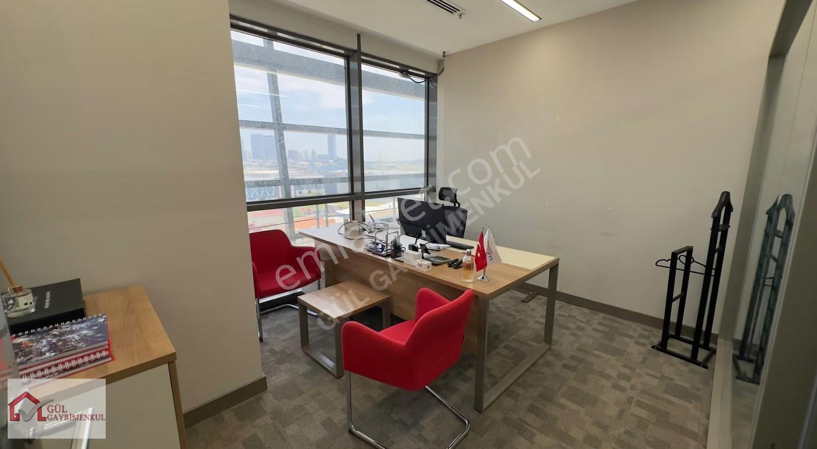 Esenyurt Akçaburgaz'da 750m² Eşyalı Plaza Katı Ofis - Görsel 8